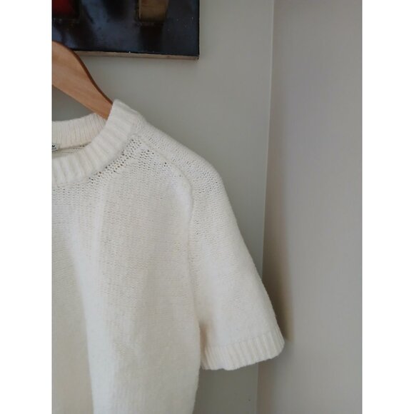 Abercrombie & Fitch Textured Knit Short Sleeve Sweater Size Medium Cream Classic - Picture 3 of 9